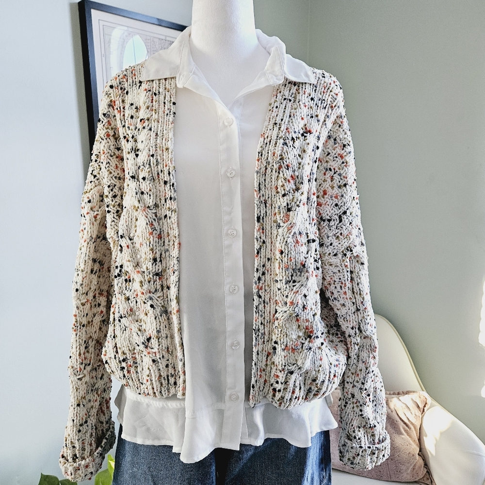 Moon and Madison Open Cardigan Size Small.